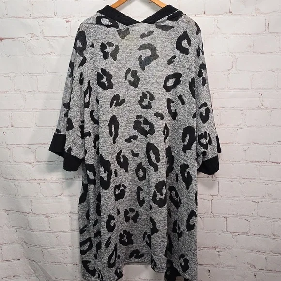 WHITE BIRCH Grey Leopard Print Cardigan Open Front Womens Size XL NWT - Picture 6 of 12